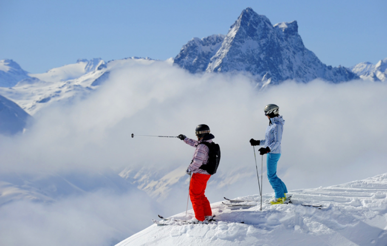 St Anton skiers